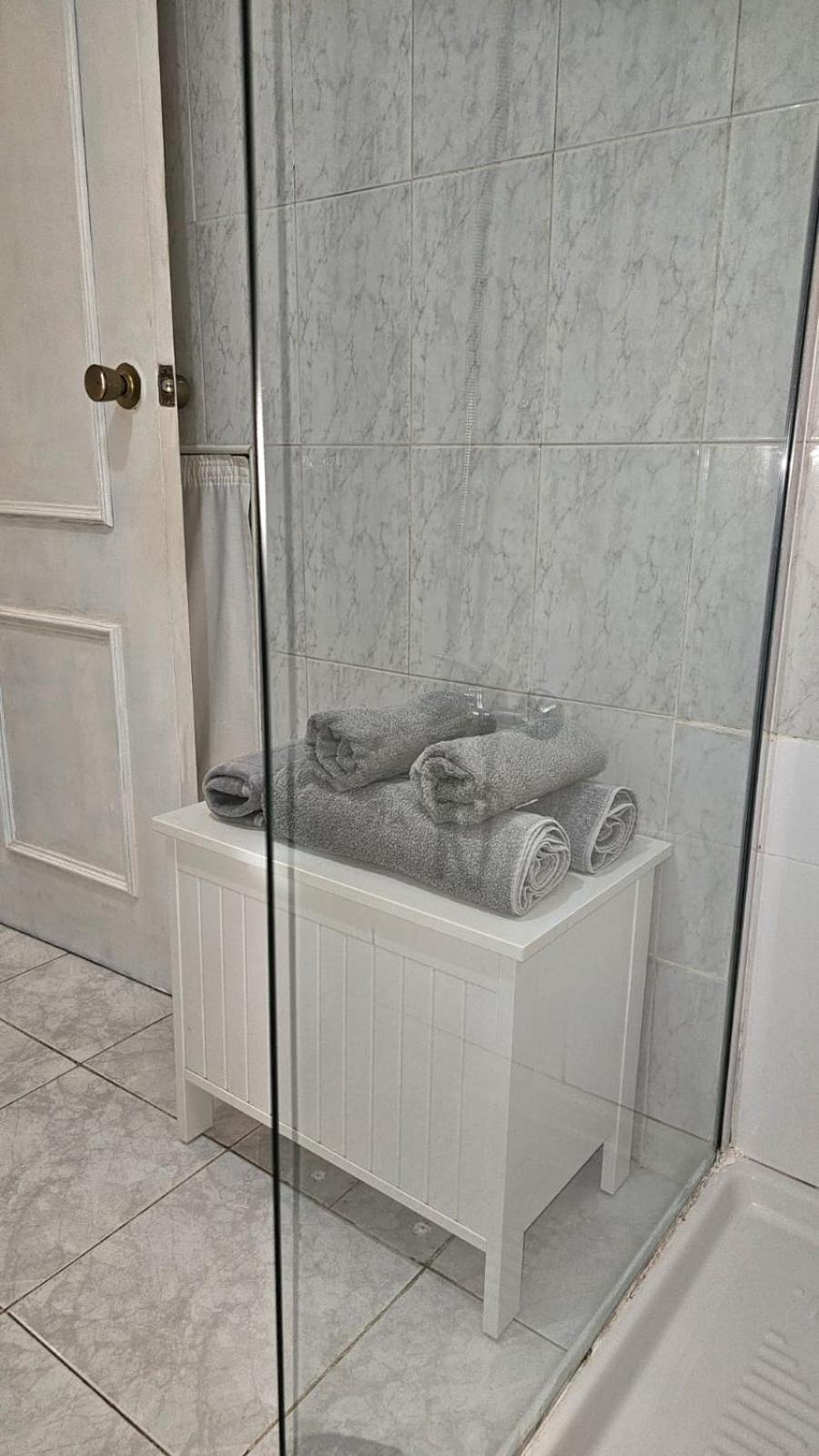 Ideal Holiday Apartment One Bedroom City Center Malaga Ngoại thất bức ảnh