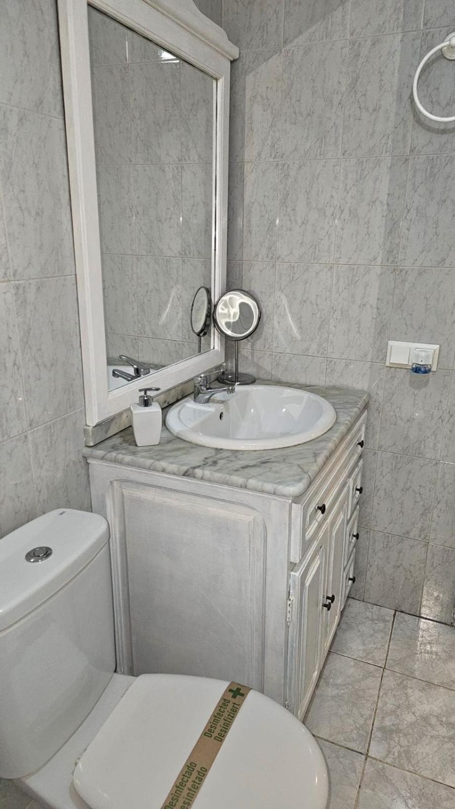 Ideal Holiday Apartment One Bedroom City Center Malaga Ngoại thất bức ảnh