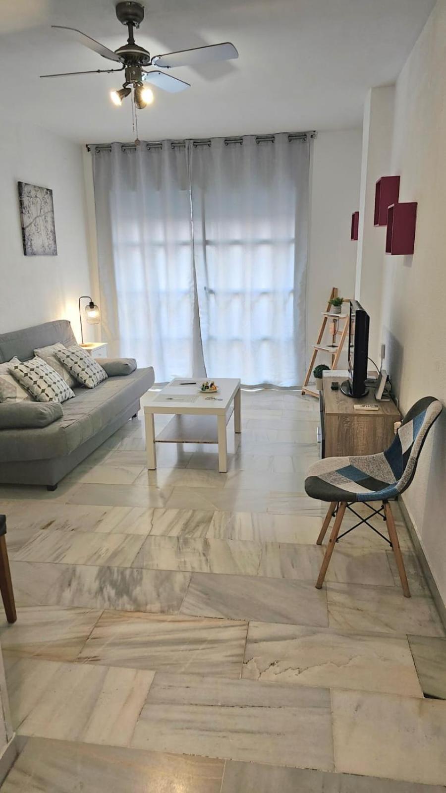 Ideal Holiday Apartment One Bedroom City Center Malaga Ngoại thất bức ảnh