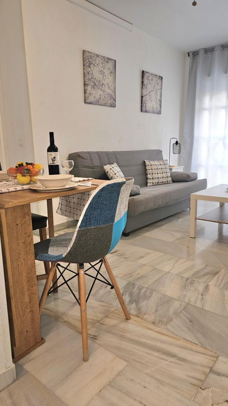 Ideal Holiday Apartment One Bedroom City Center Malaga Ngoại thất bức ảnh